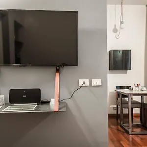شقة فندقية مونتينابوليوني سويتس