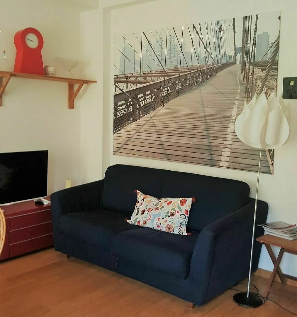Milano Guest House Armonia & Passione 2*, Milan Italy